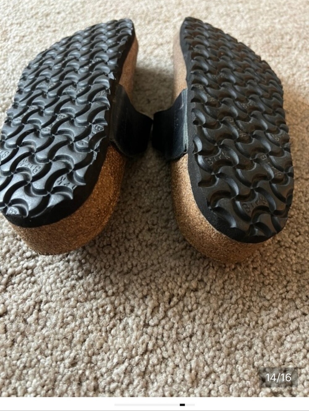 Birkenstock Gizeh Black Leather Thong Sandals with Tan Footbed Size 41 - Picture 12 of 13